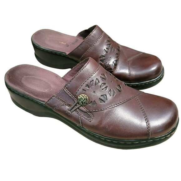 Clarks Mule Slides Leather Shoes Dark Brown Patterned Womans Size 9M   JH691 - Picture 1 of 9